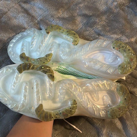 Wmns Air VaporMax 2021 Flyknit Next Nature 'Feel Love' - Picture 6 of 6